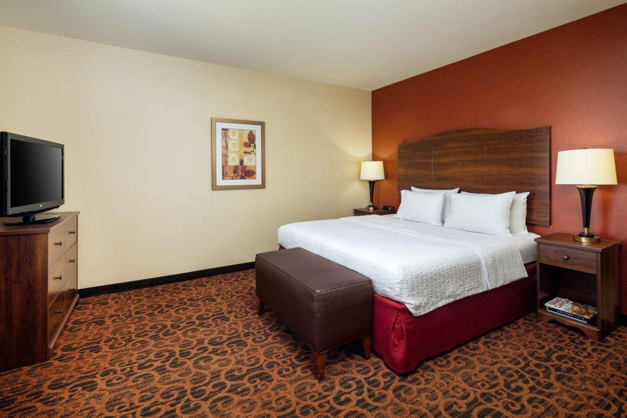 Hampton Inn & Suites Scottsdale At Talking Stick Exterior foto